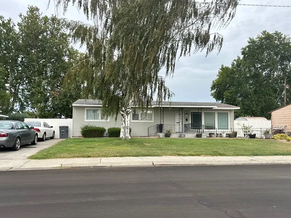 1418 Sanford Ave, Richland, WA 99354
