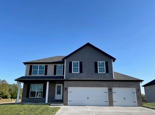 601 Monarch Dr, O'Fallon, IL 62269