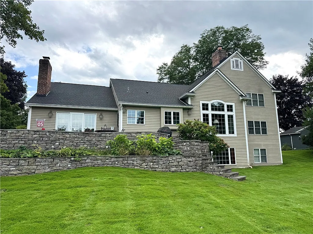 5 bed, 3.5 bath, 3173 sqft, $5,000 — Photo 4