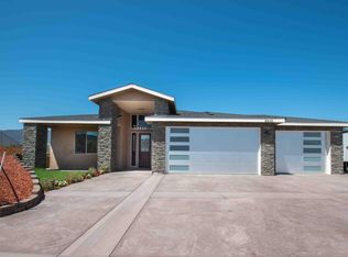 18530 Ambrosio Cir, Corona, CA 92881