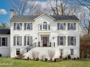 5510 Apache Rd, Indian Hills, KY 40207