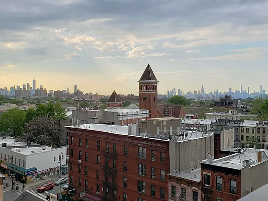 Rented by Signature Property Realty | media 68