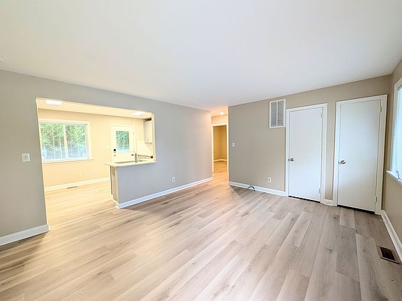 2nd image of 3906 Lexington Dr APT B