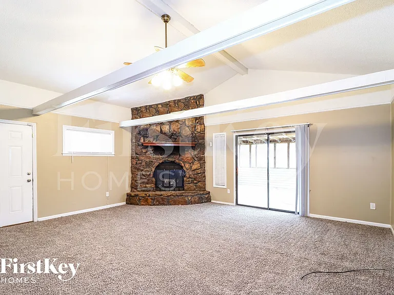 2426 Morning Vista Dr — Photo 7