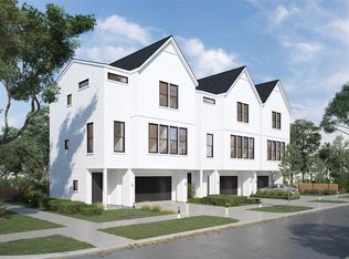 2205 Clementine St, Houston, TX 77020