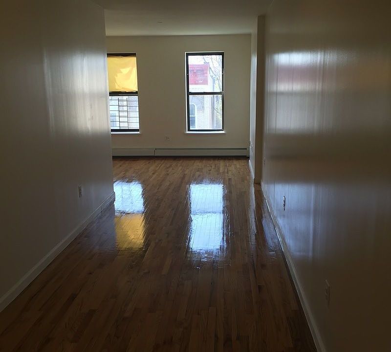 1st image of 727 Macdonough St APT 4