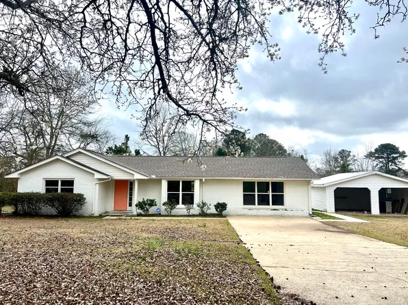 1201 S 12th St, Lanett, AL 36863