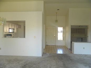 3rd image of 2828 Dry Plains Dr