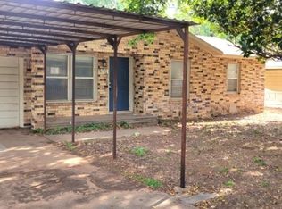 1301 Sheppard Rd, Burkburnett, TX 76354