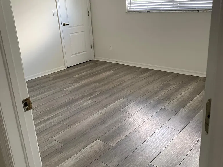 3002 SW 1st Ave — Photo 14