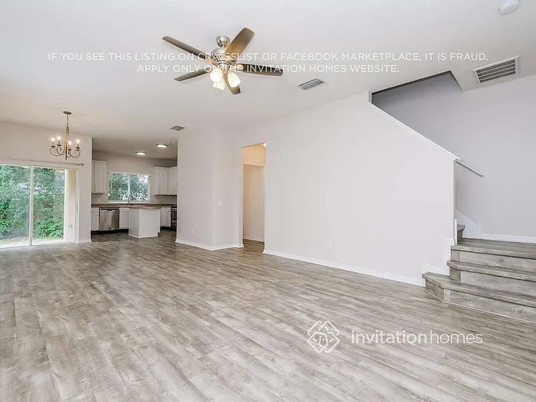 2935 Girvan Dr — Photo 3
