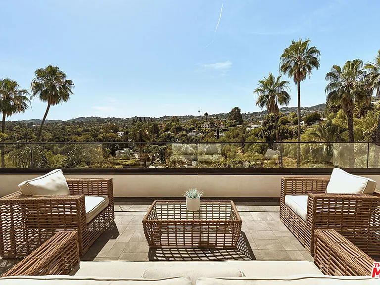 16838 Oak View Dr — Photo 20
