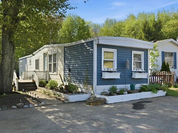 21 Adams Park, Rye, NH 03870