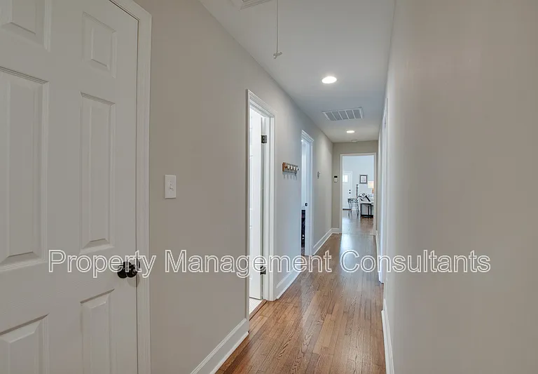 805 Rison Ave NE — Photo 43