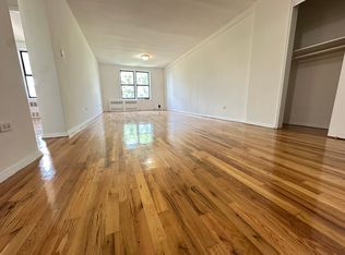 (Undisclosed Address), Bronx, NY 10465