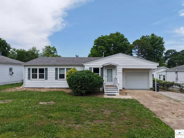 1103 E 17th St, Sedalia, MO 65301