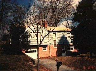 34 Juniper Ridge Rd, Trumbull, CT 06611