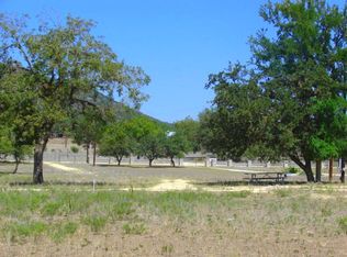 672 Burditt Ranch Rd, Leakey, TX 78873