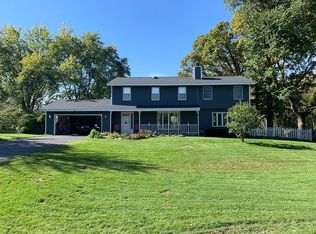 25226 N Virginia Ave, Lake Zurich, IL