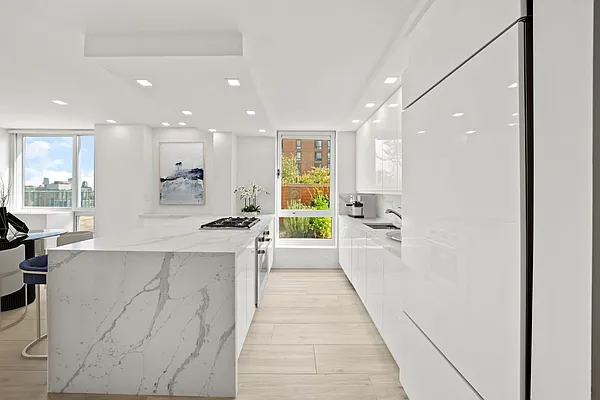 Rented by Compass | media 7