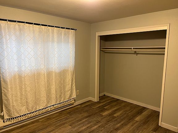5th image of 4006 Pasadena Pl NE APT 2