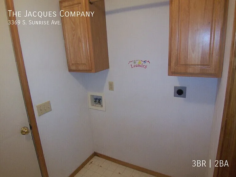 3369 S Sunrise Ave — Photo 6