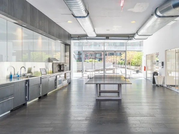 554 West 54th Street image 22 of 57