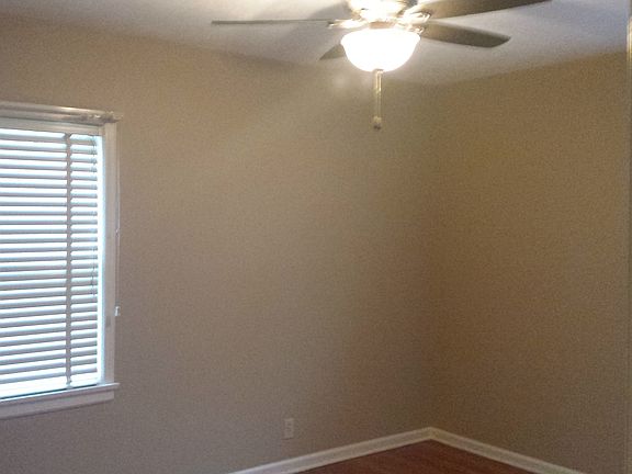 Upstairs bedroom 2