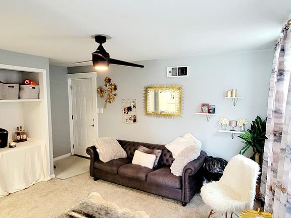 2nd image of 1017 Saint Gregory St #2