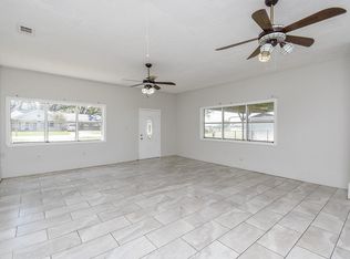 14235 Buffalo St, Needville, TX 77461