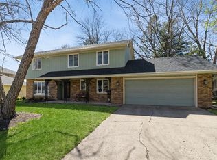 960 44th St, West Des Moines, IA 50265