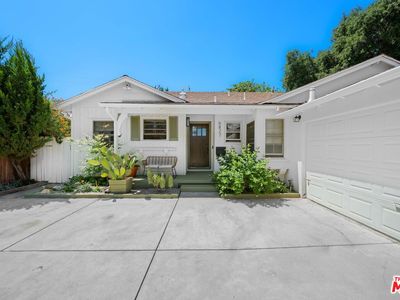 6827 N Bianca Ave, Van Nuys, CA, 91406