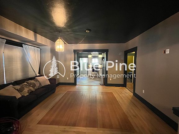 4th image of 542 K St
