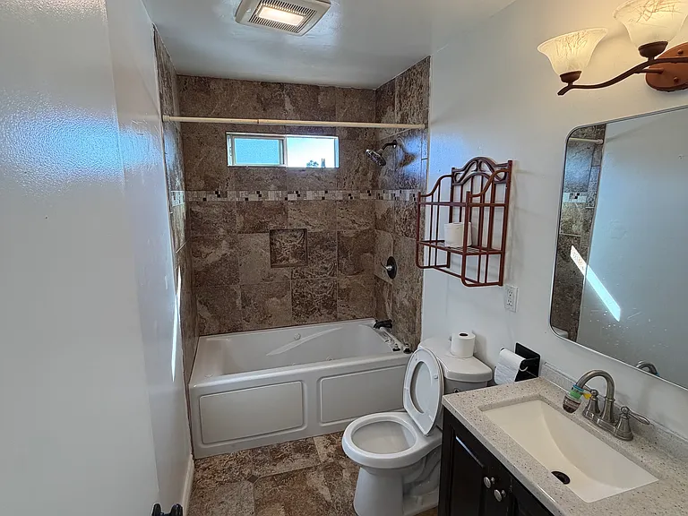 5935 Lake Murray Blvd — Photo 20