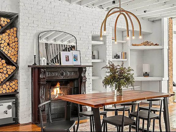 2nd image of 514 Broome St