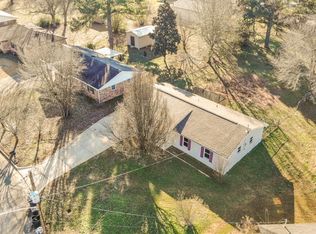 932 Spring Ct SW, Decatur, AL 35603