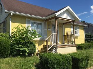 903 Hazen St, New Castle, PA 16101