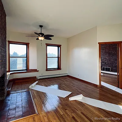 Rented by Washington Realty Corp. | media 3