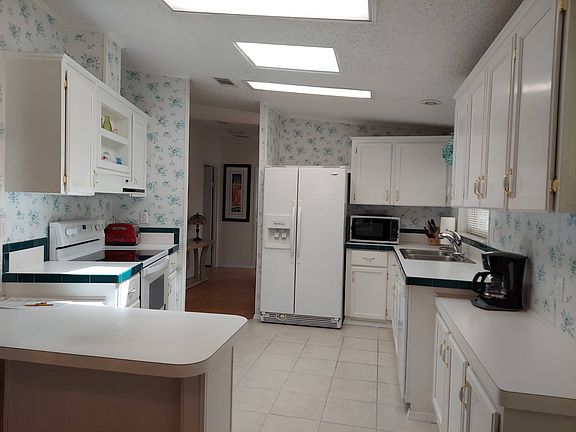 2nd image of 9946 Cypress Lakes Dr #386