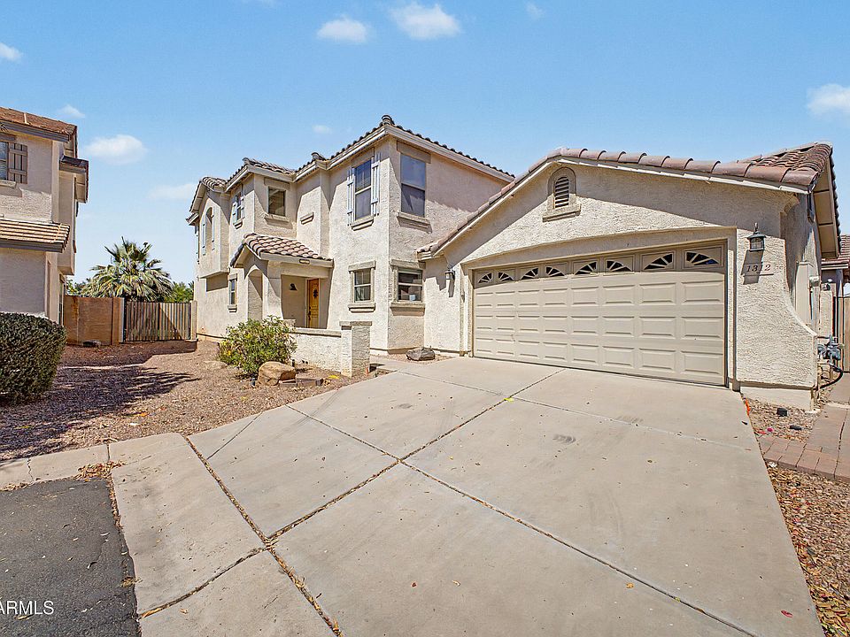 1st image of 1312 E CLIFTON Avenue