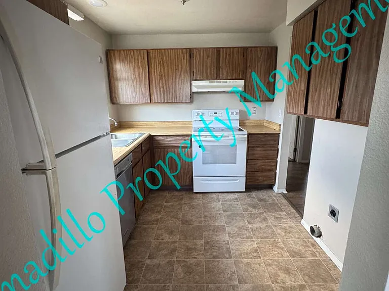 1685 Riverside Ave #1 — Photo 9