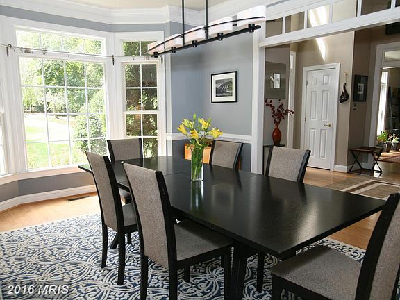 3rd image of 5282 Beech Haven Ct