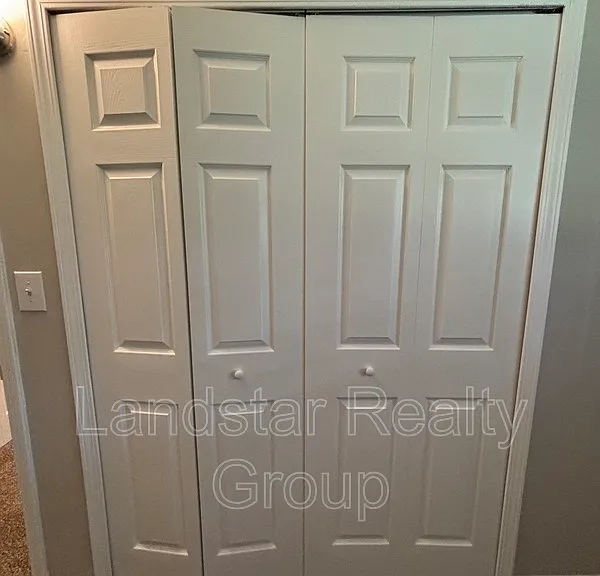 3221 Kemmons Dr #2 — Photo 19