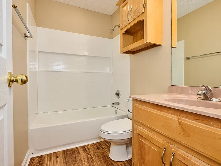 1006 Brooklyn Dr — Photo 10