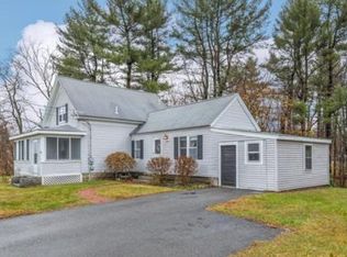 15 Turnpike Rd, Townsend, MA 01469