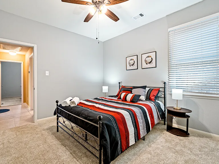 4212 Pont Du Gard Way — Photo 43