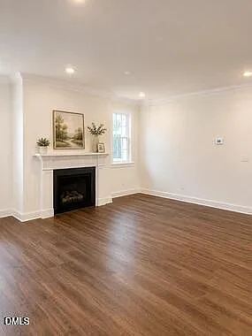 4 bed, 3.0 bath, 2564 sqft, $2,650 — Photo 4