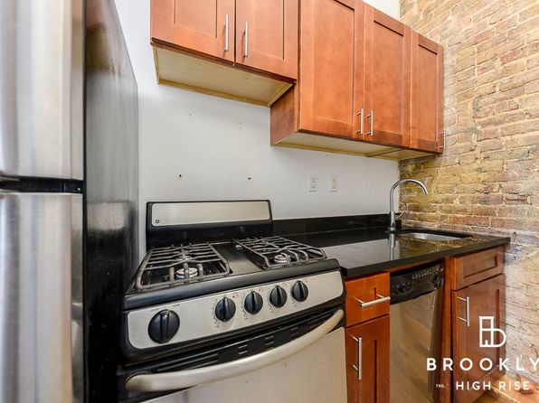 Bedford-Stuyvesant, Brooklyn 4