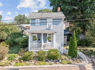 613 8th St, Irwin, PA 15642