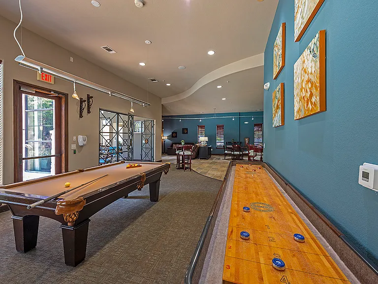Vista Ridge Apartment Homes — Photo 18